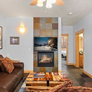 Three-Bedroom Suite Apartment